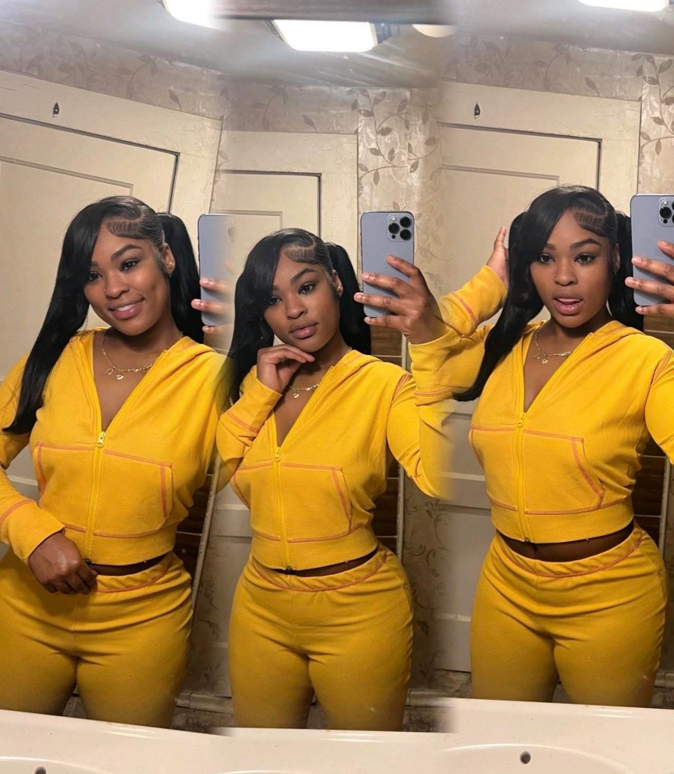 Yellow Waffle Set